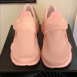 Nike Dart Socks Men’s (Pink Size 12)